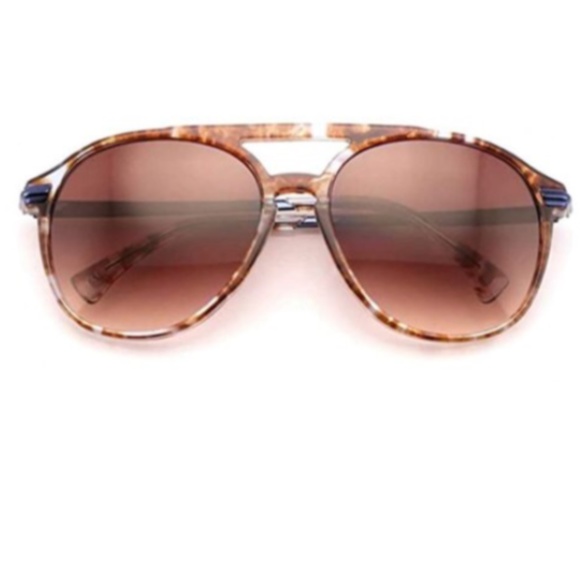 SaleL New! Wildfox baroness tortoise navy aviators
